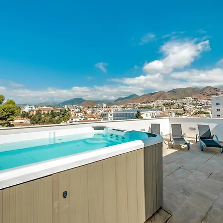 Modern With Location Parador, Apartment *
