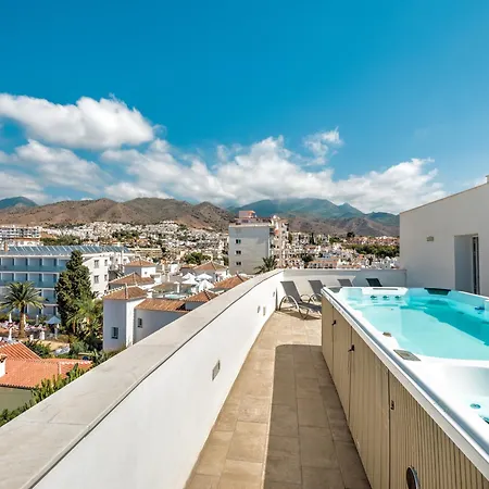 Modern With Location Parador, Apartment Nerja